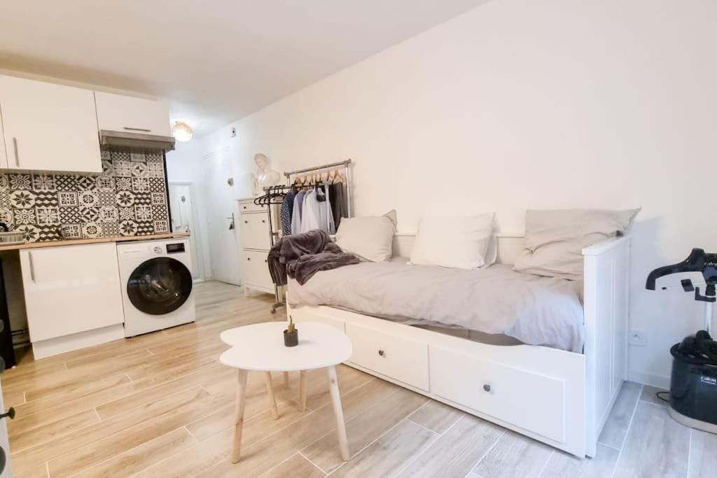 Studio Avec Garage 5Min Cannes Centre Экстерьер фото